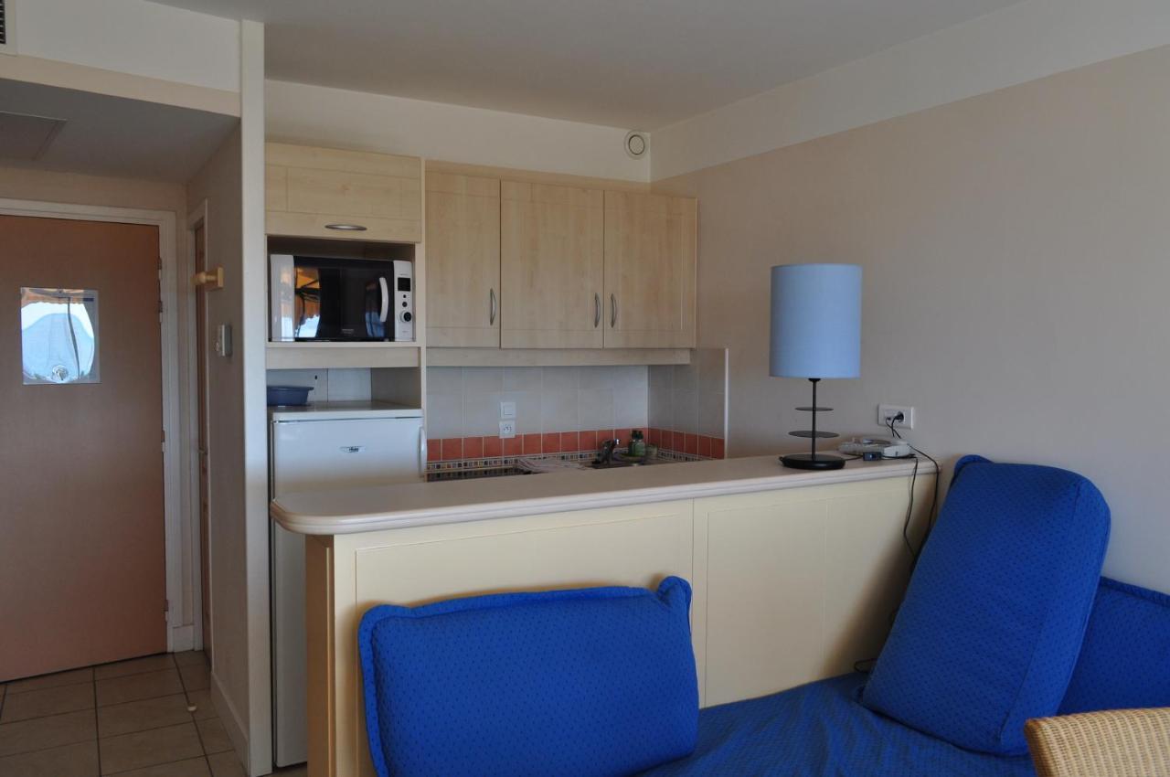 Inter-Residences Heliotel Marine Saint-Laurent-du-Var Eksteriør bilde