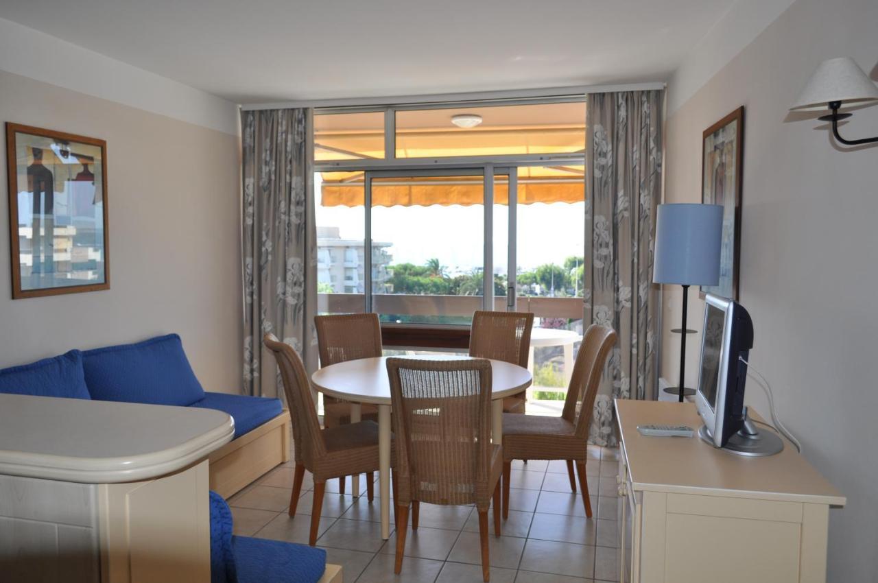 Inter-Residences Heliotel Marine Saint-Laurent-du-Var Eksteriør bilde